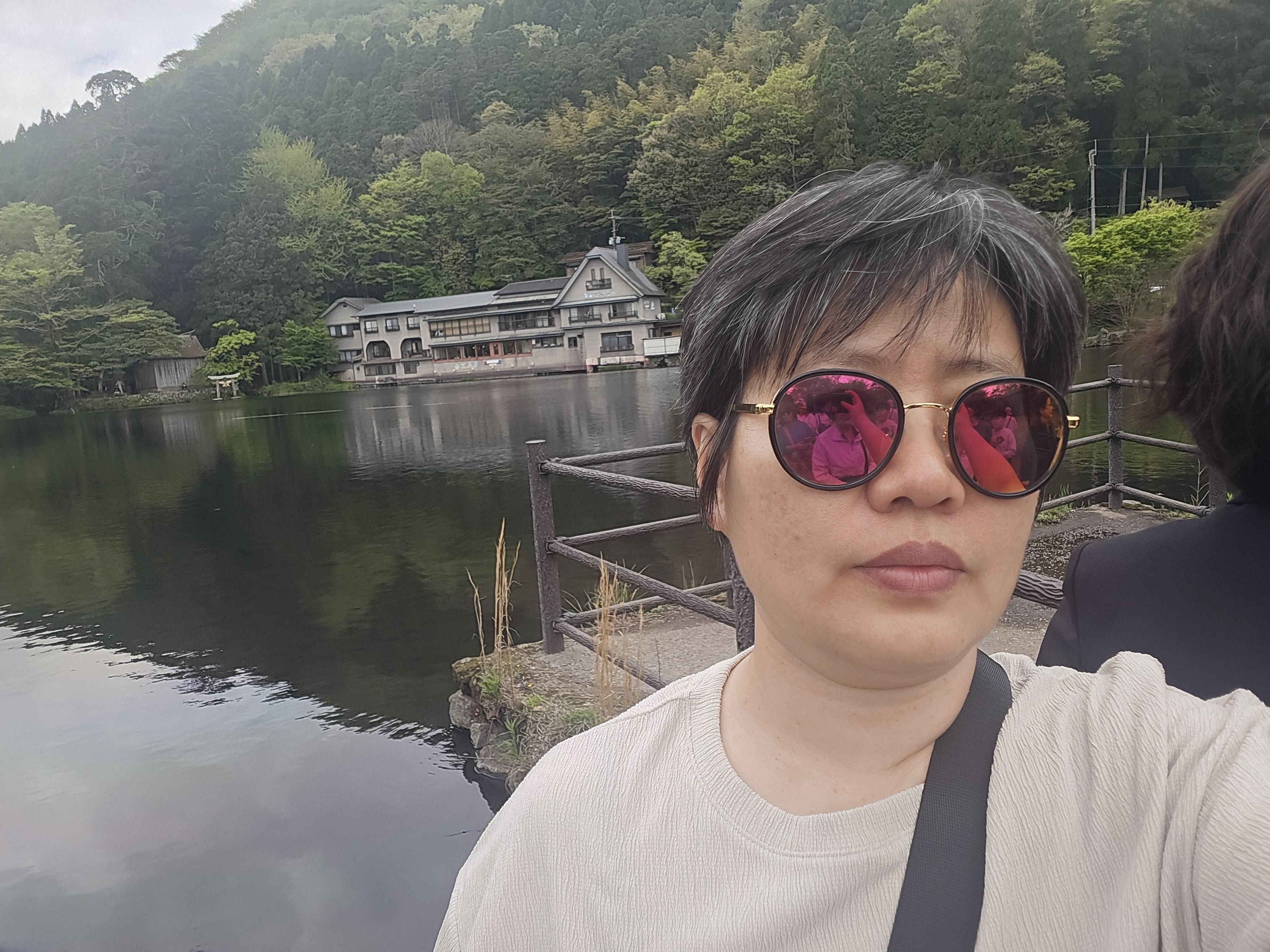 김명숙 호스트