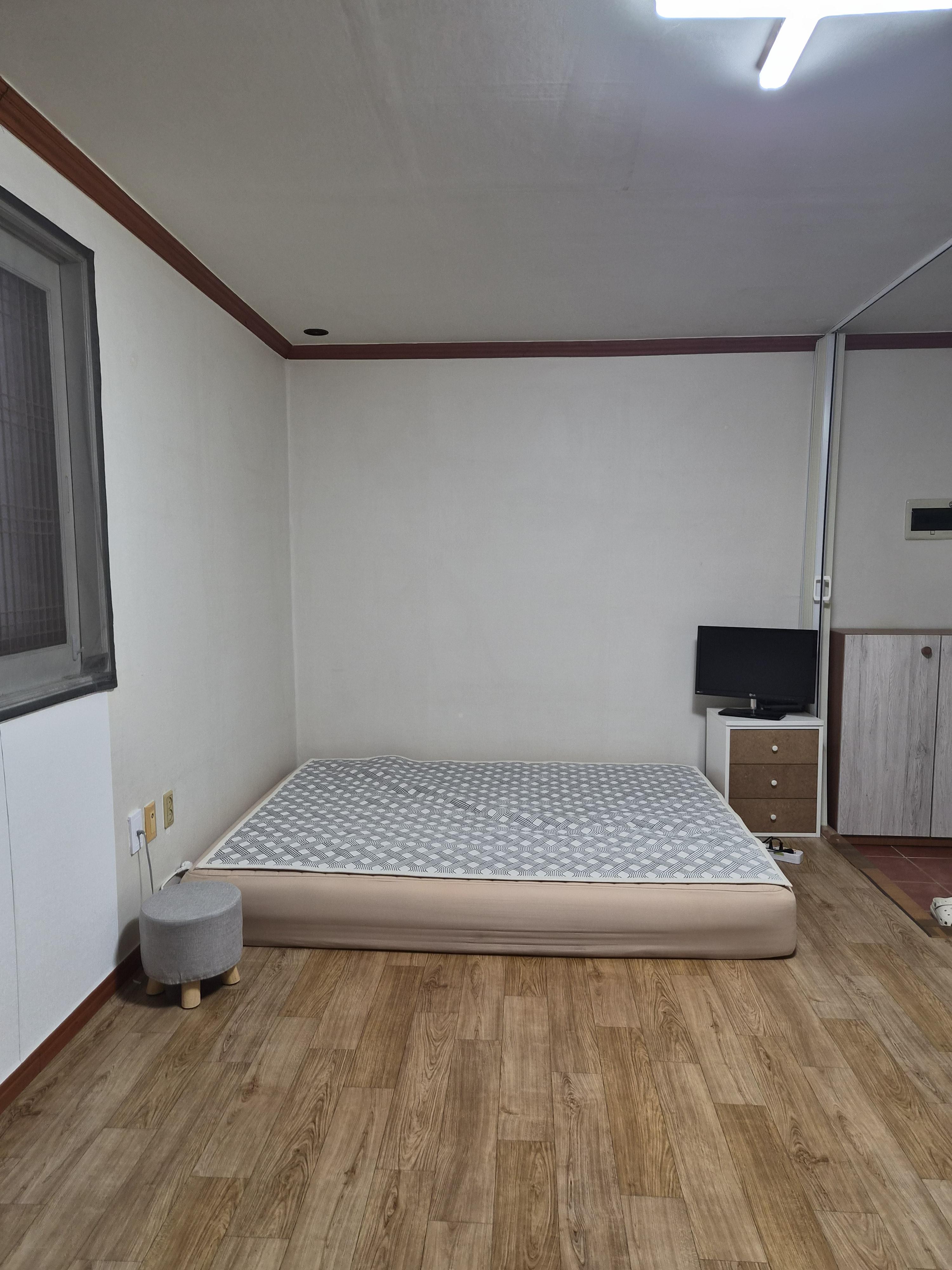 온천동 단기임대 명륜역 1분 초역세권 풀옵션 동원부라