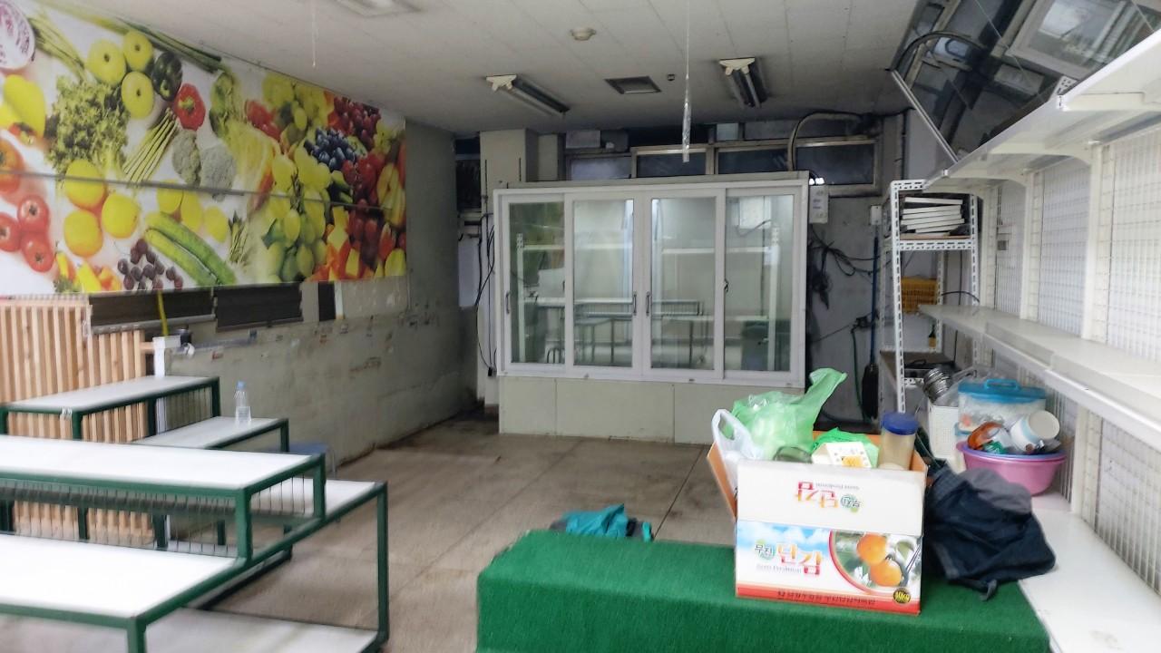 법동 단기임대 다니는사람이 많은 상가입니다