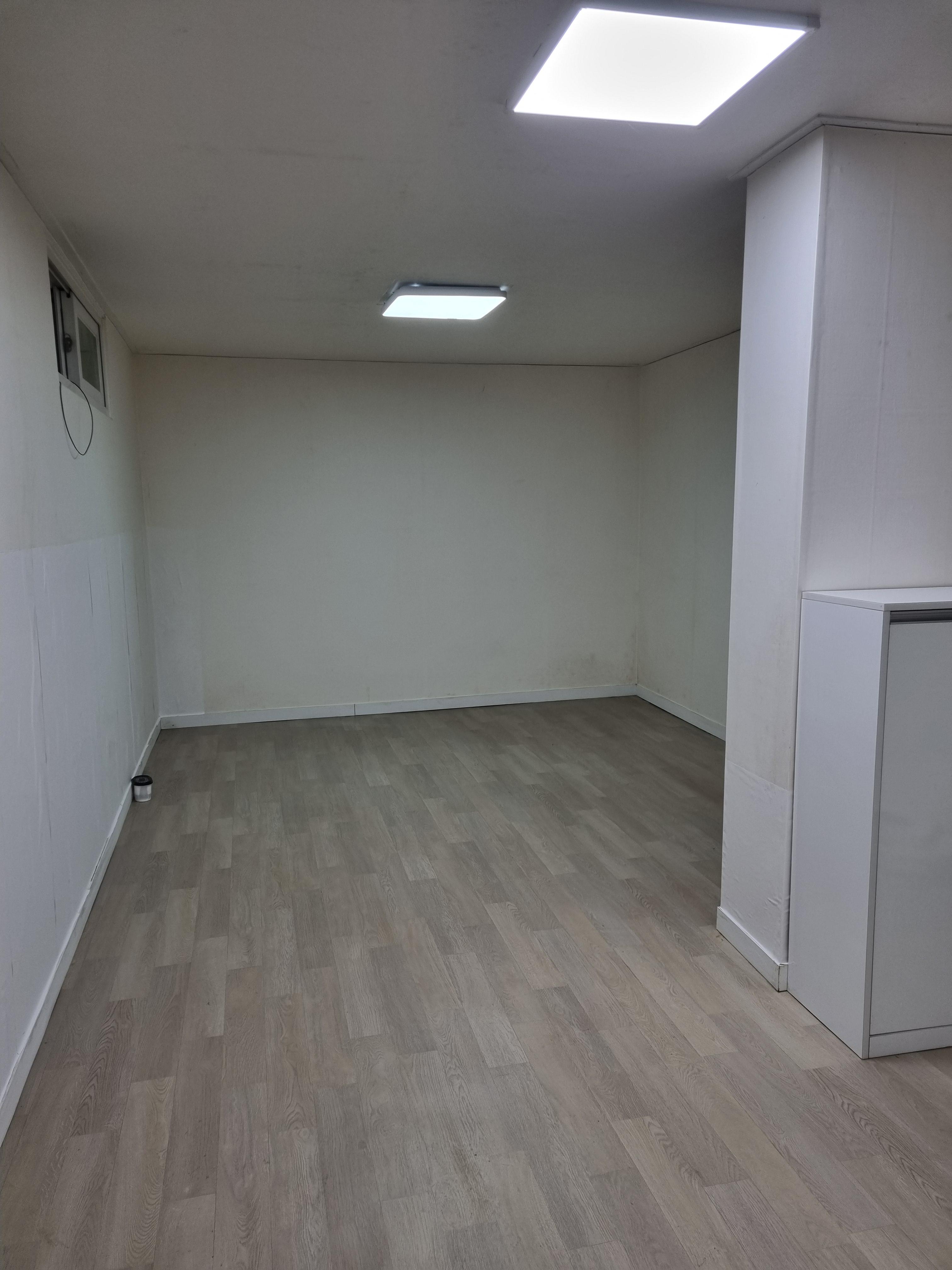 저동초 정문앞 사진 5