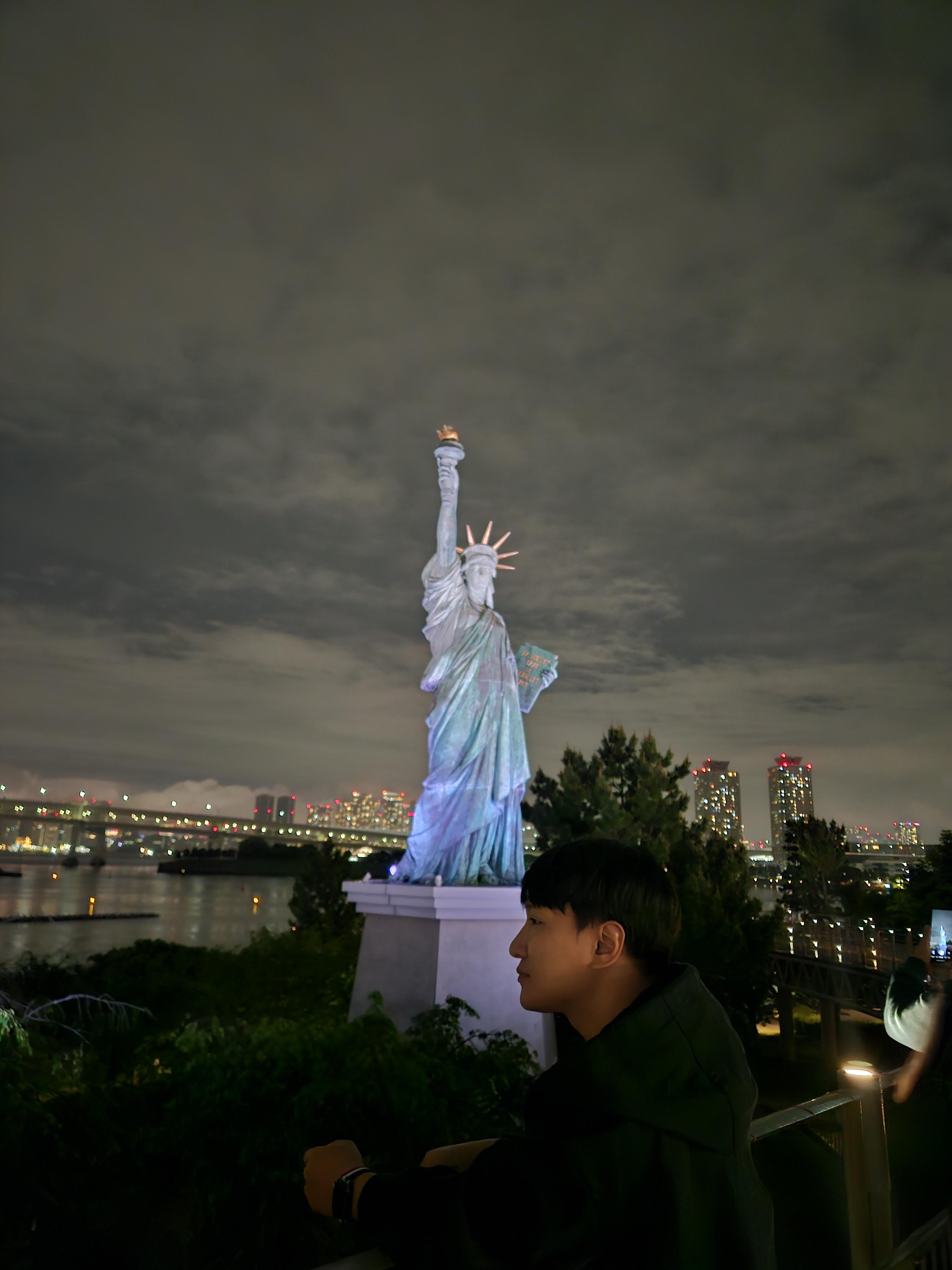 김도형 호스트