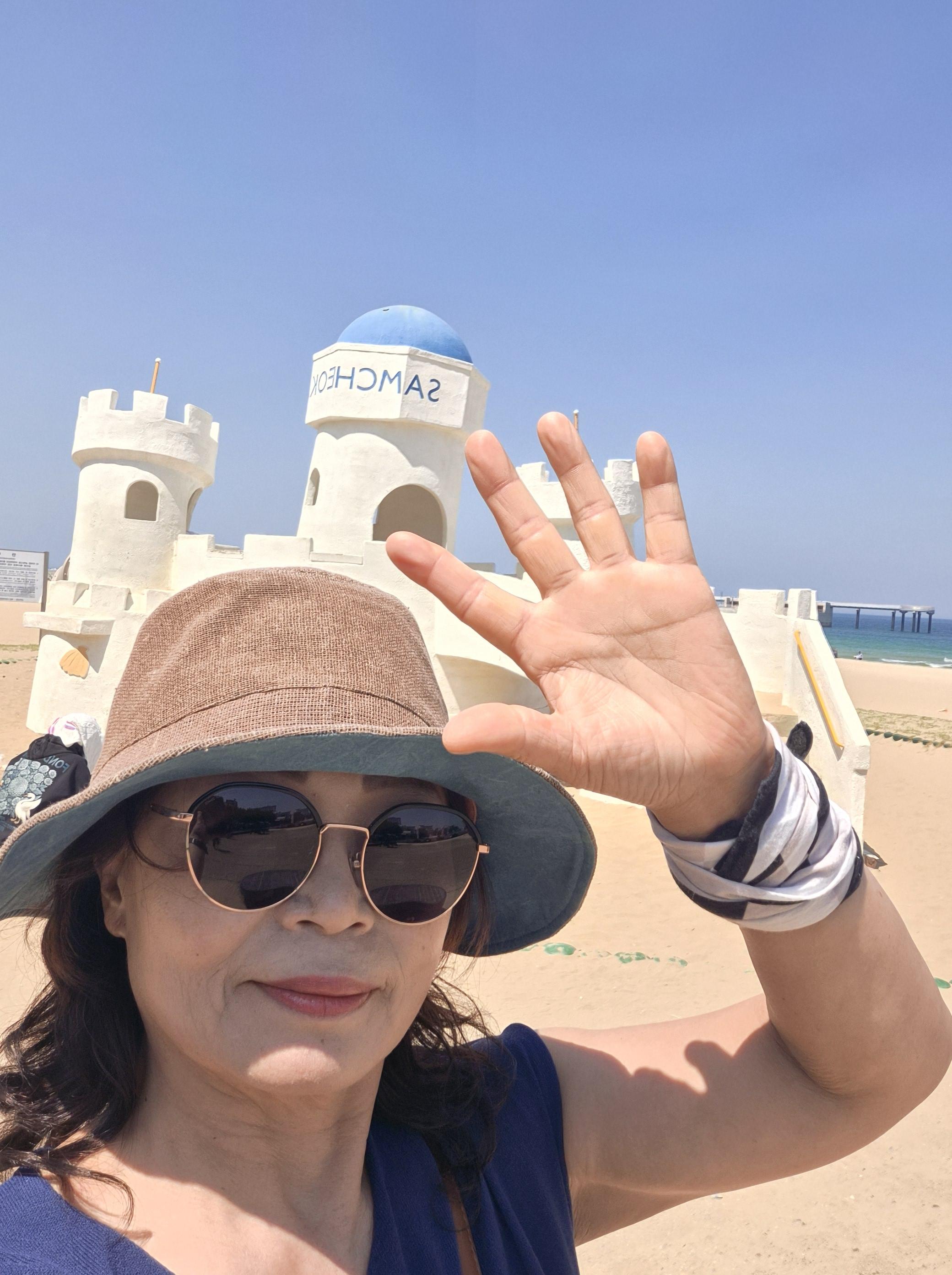최원희 호스트