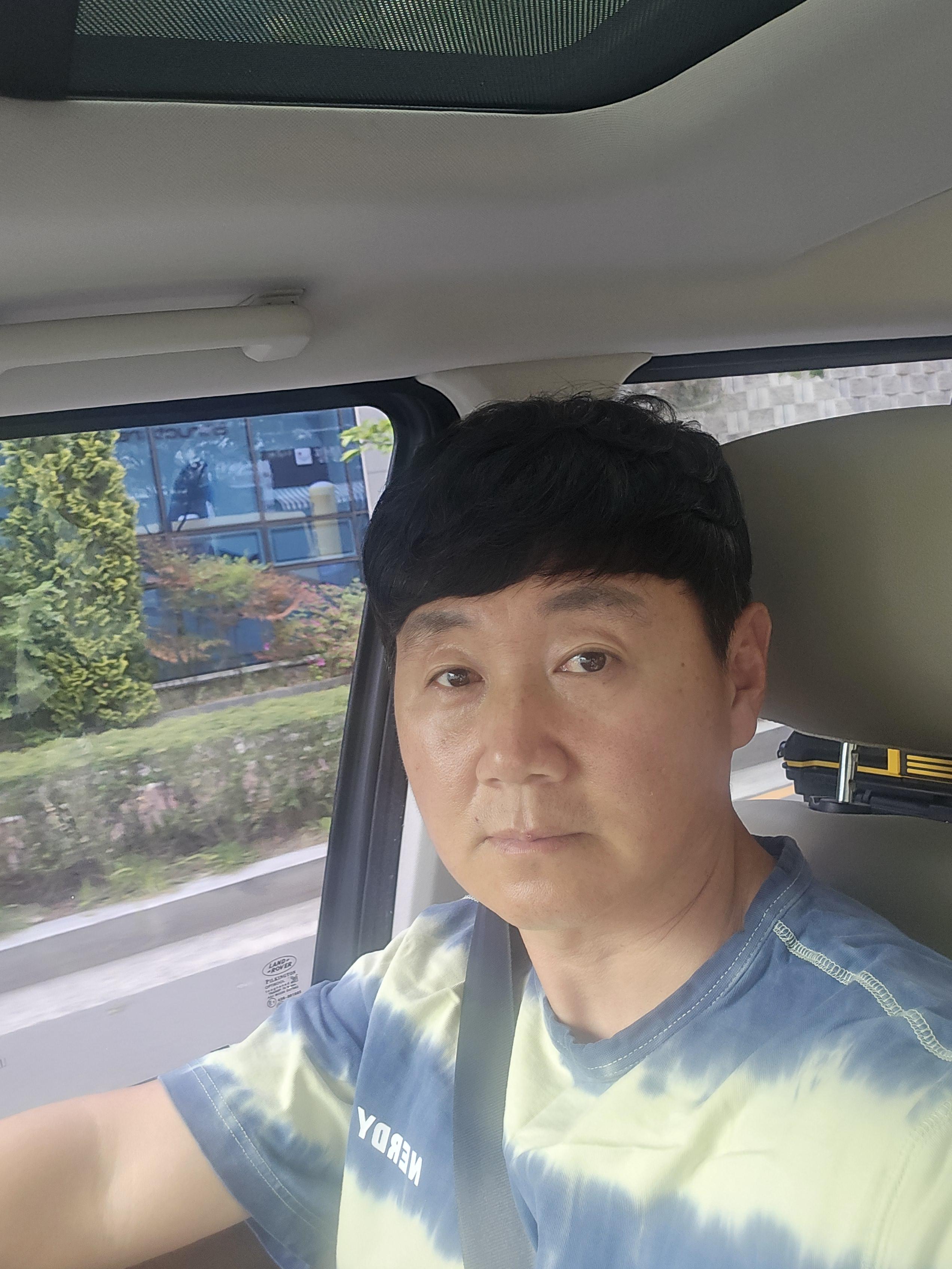 최주은 호스트