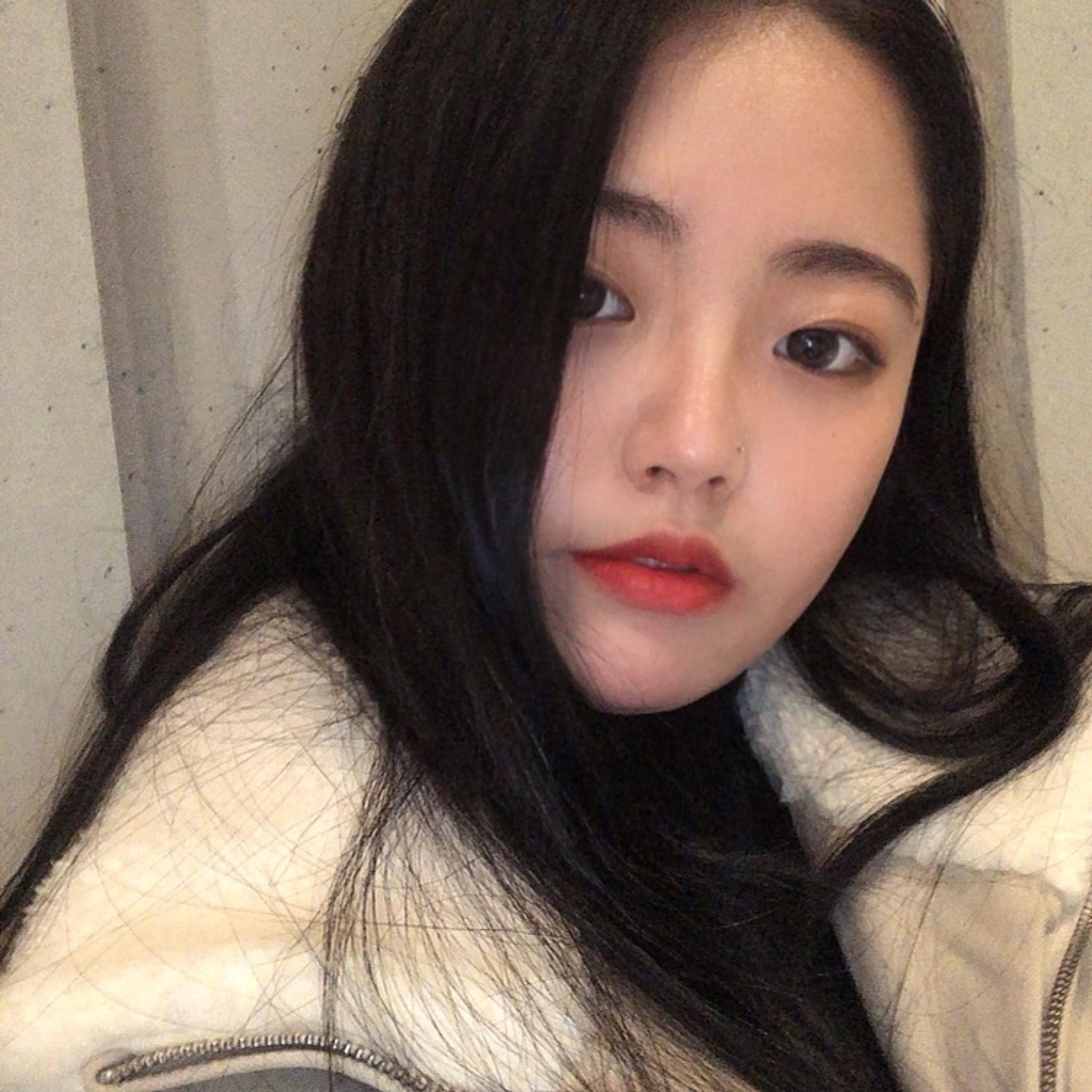 장예원 호스트