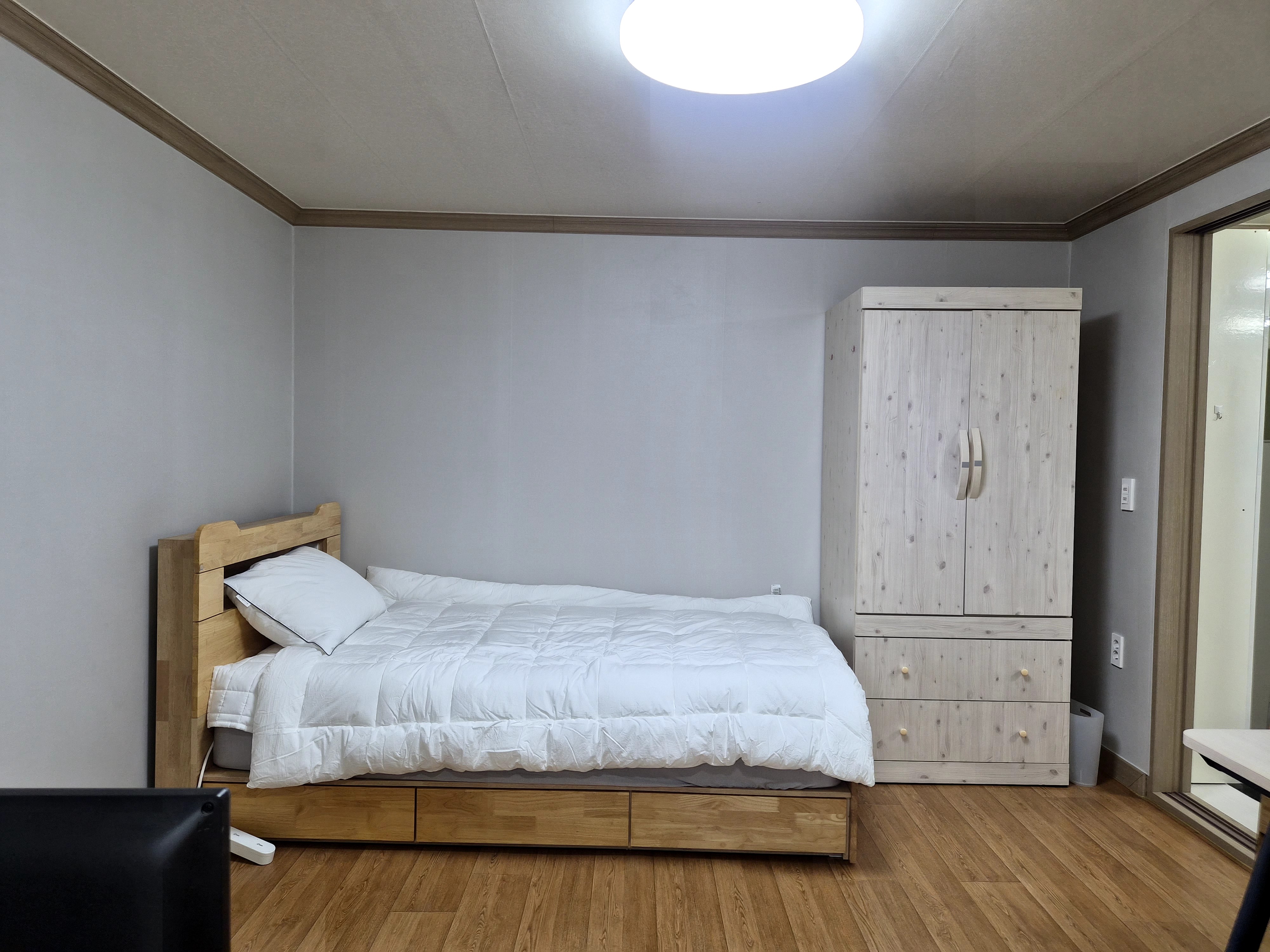 화산동 단기임대 제천역과 이마트 5분거리 안락한 스테이