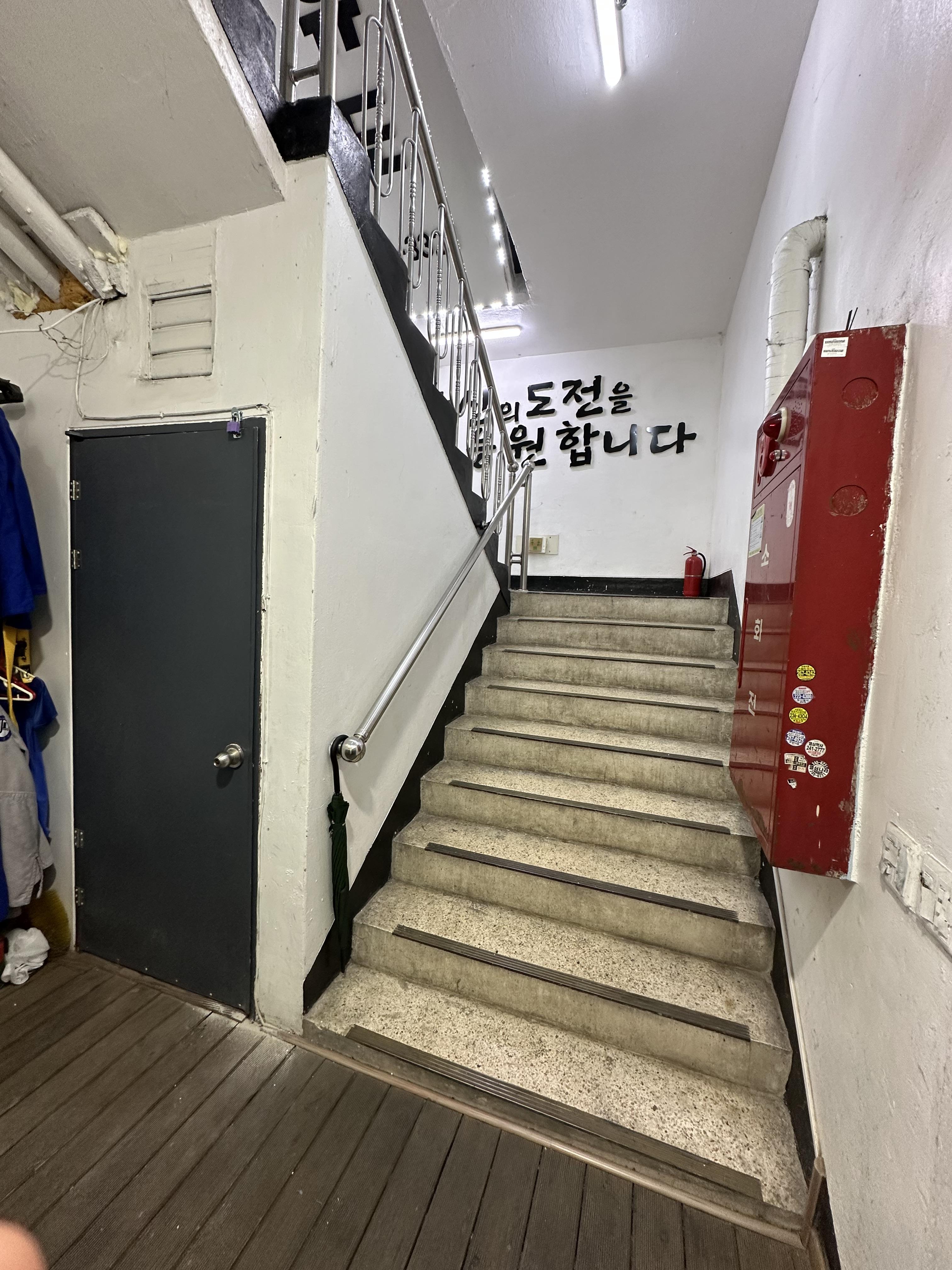 연무동 자유로운 빈공간 사진 2