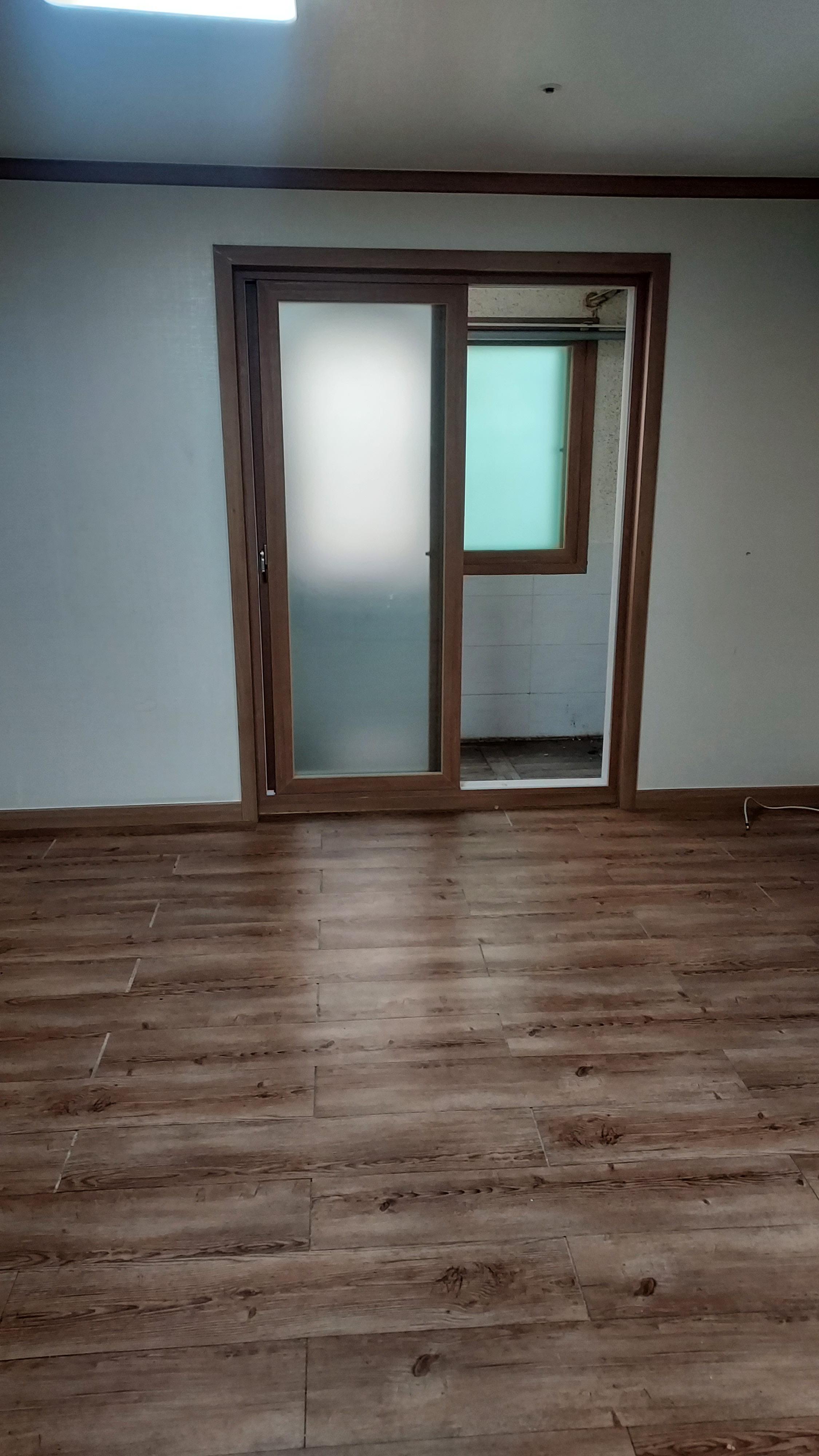 산호동 단기임대 라움빌딩