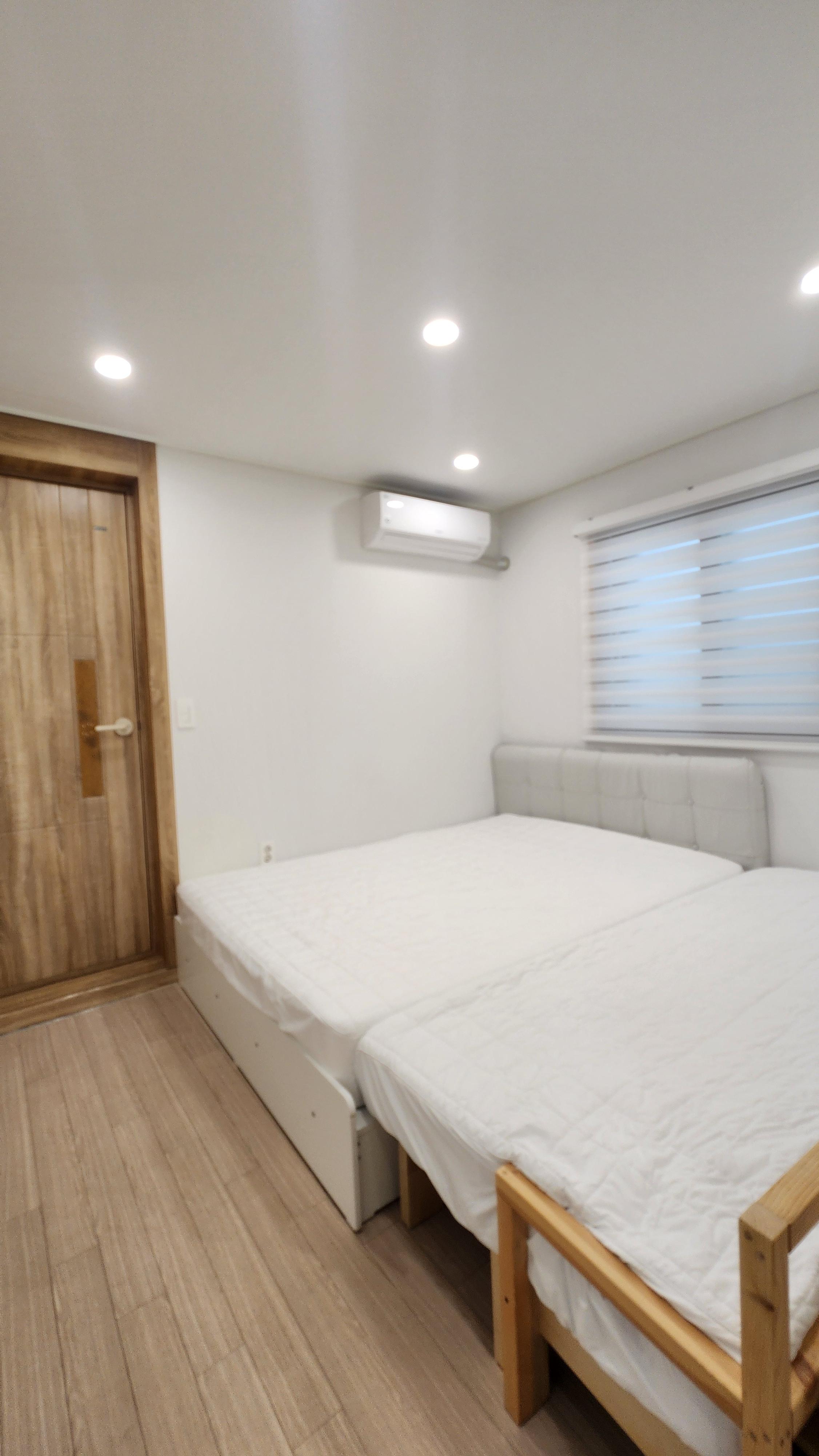 제주동문시장 인근 5인침대 사진 5