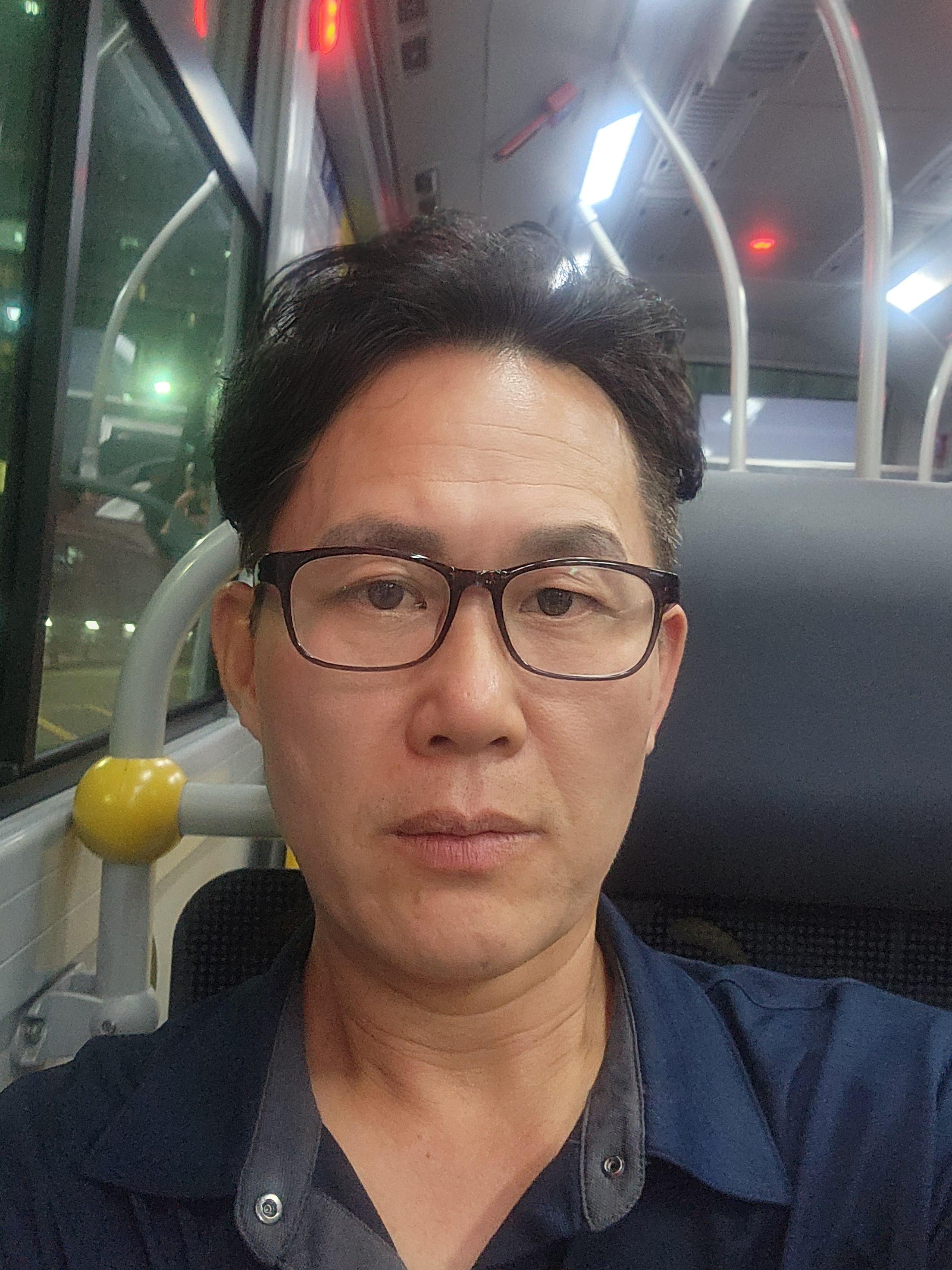 김대 호스트