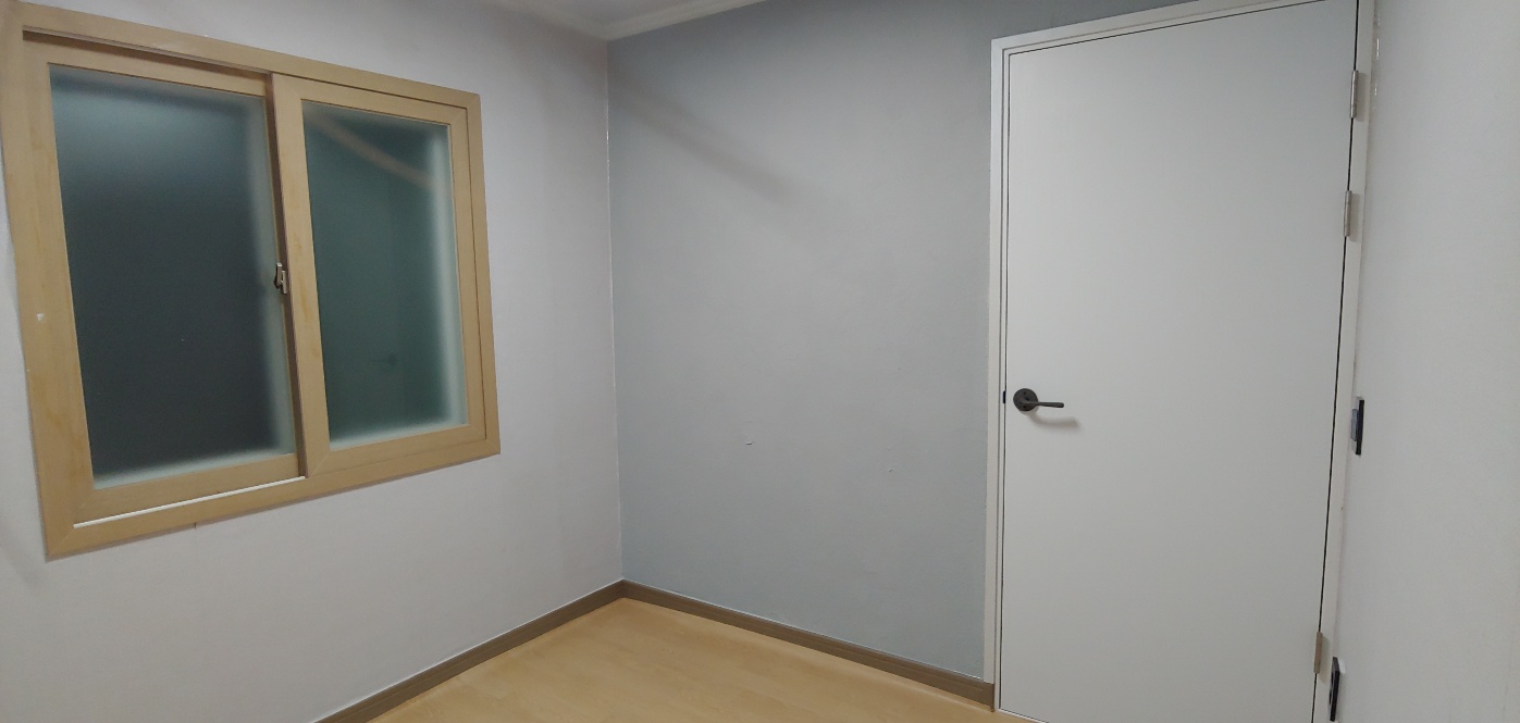 조용한 원룸 사진 2