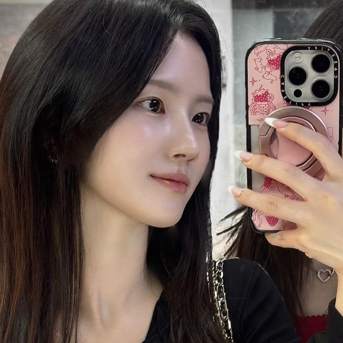 고도연 호스트