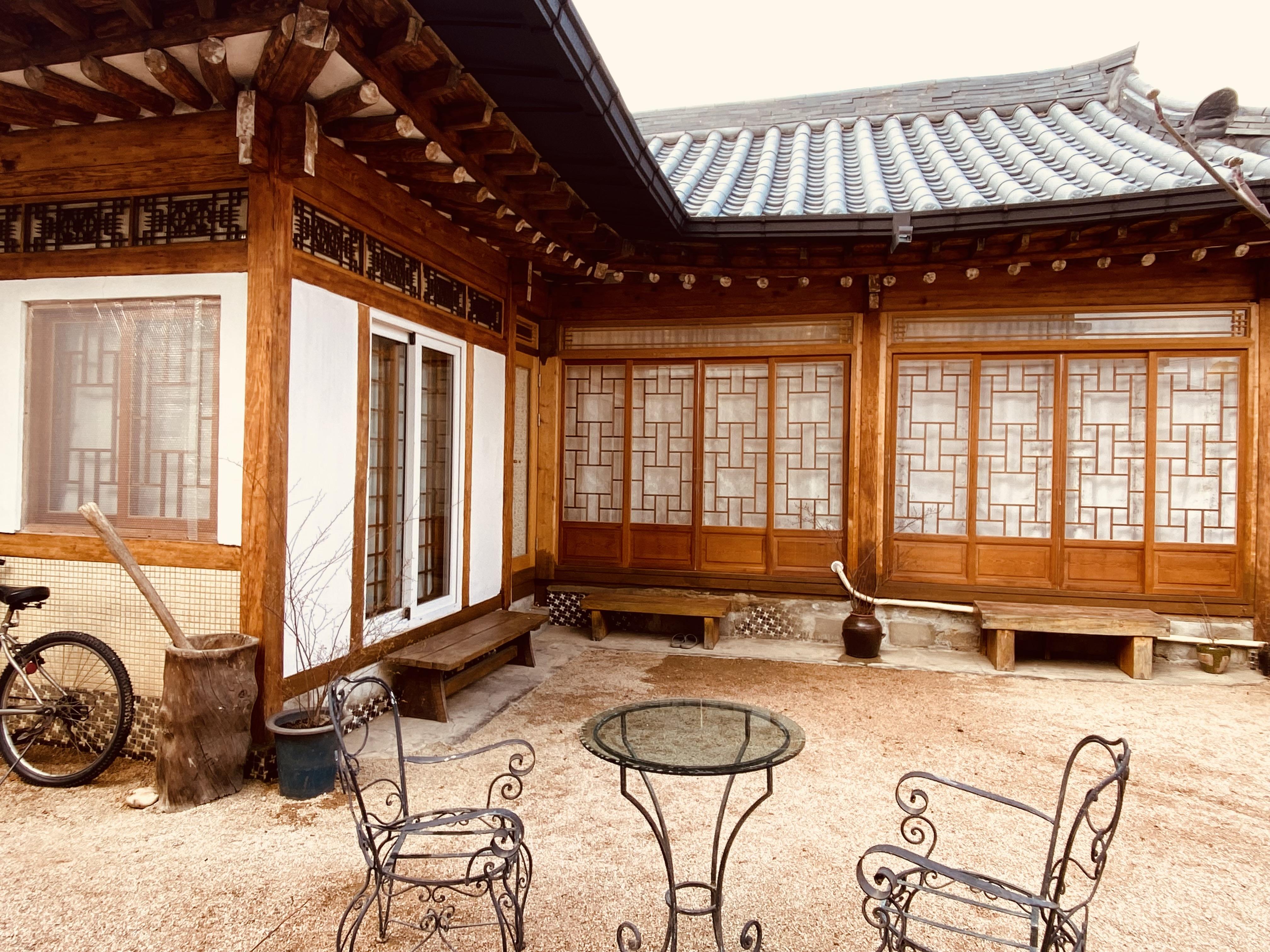 황오동 단기임대 봉주르(bonjour)
