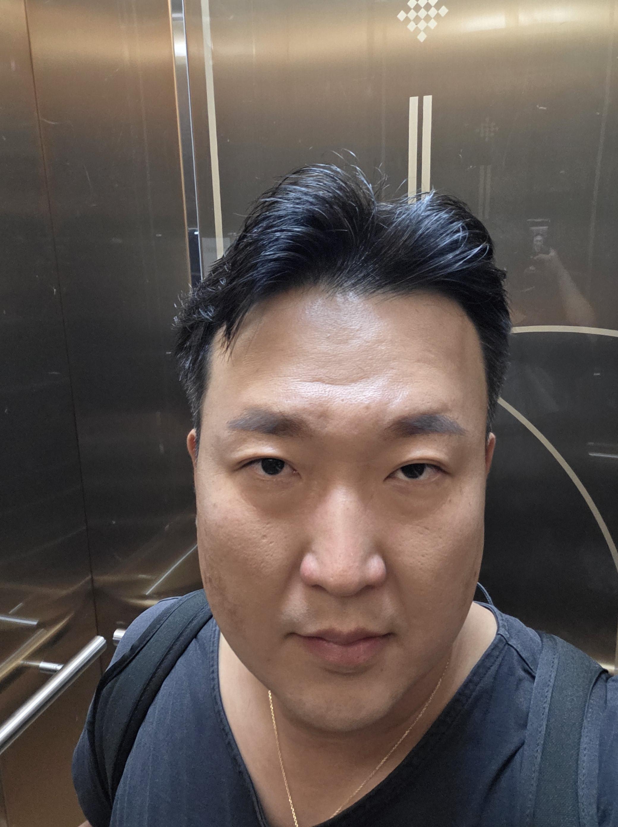 권기창 호스트