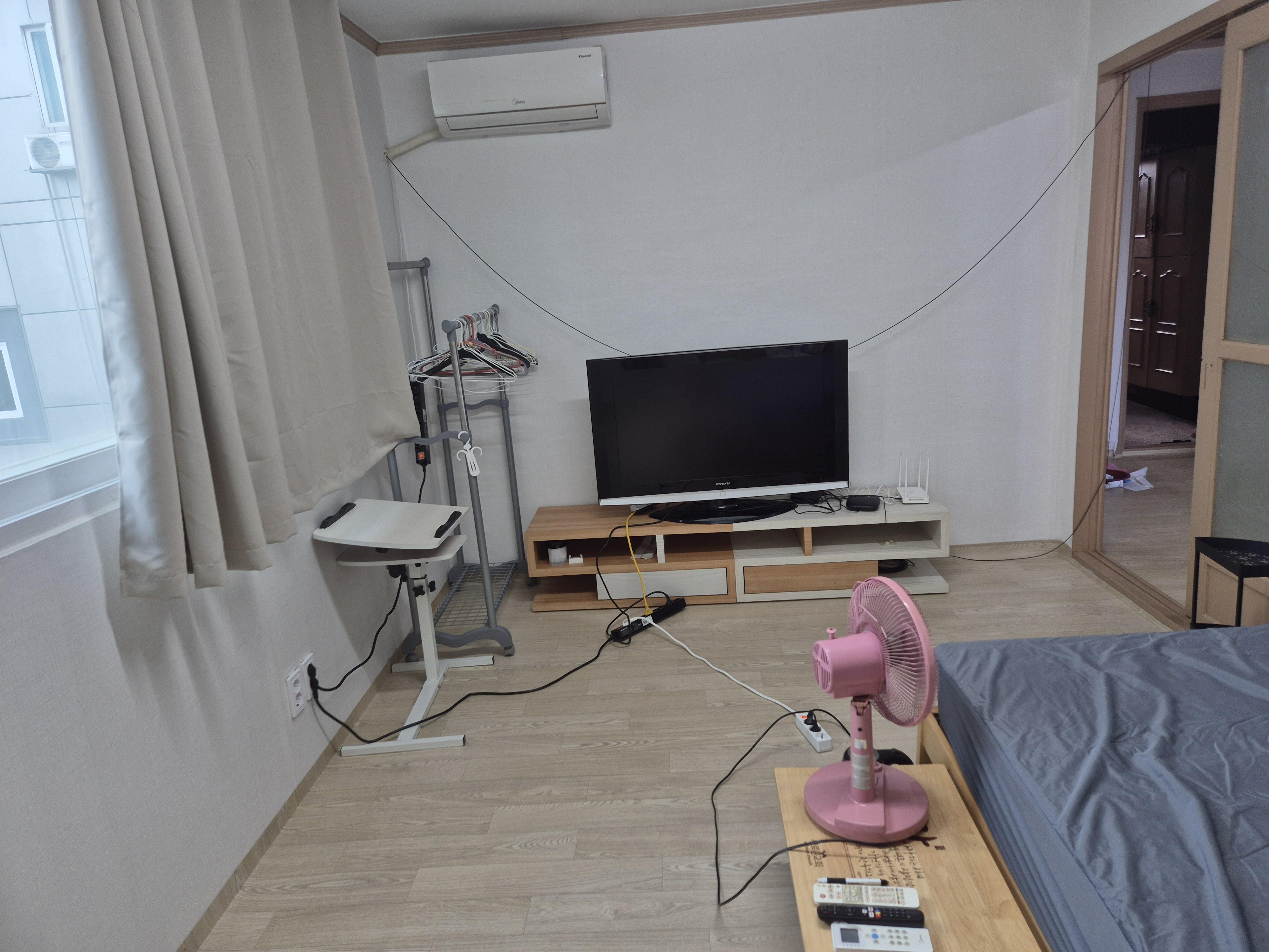 상갈동 단기임대 신갈오거리인접 최고 인프라. 정류장 신호등 앞. 