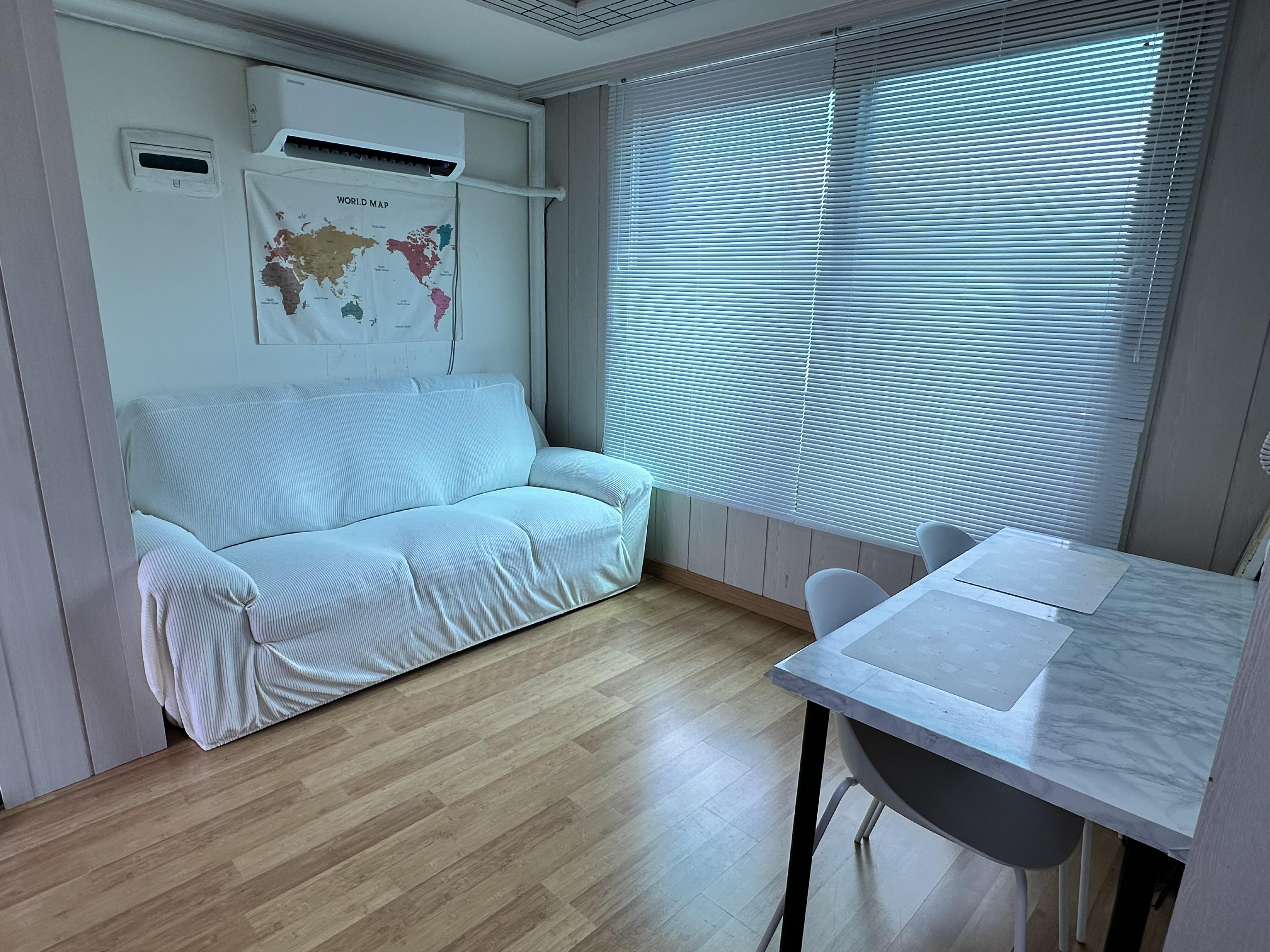 면목동 단기임대 용마산역 4분거리 조용한 집