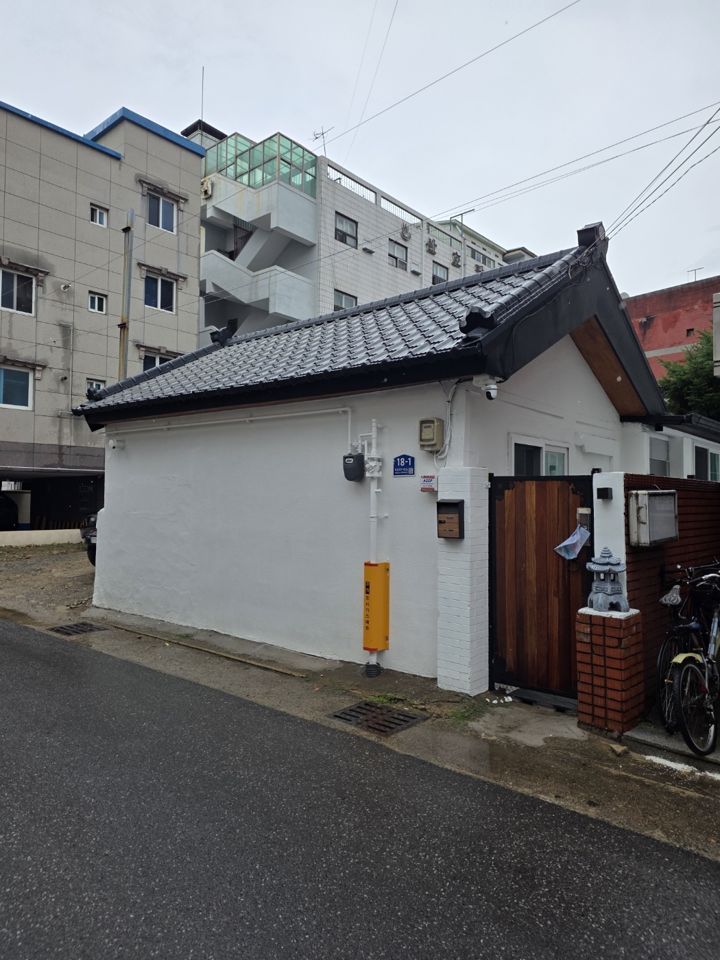 이준원 호스트