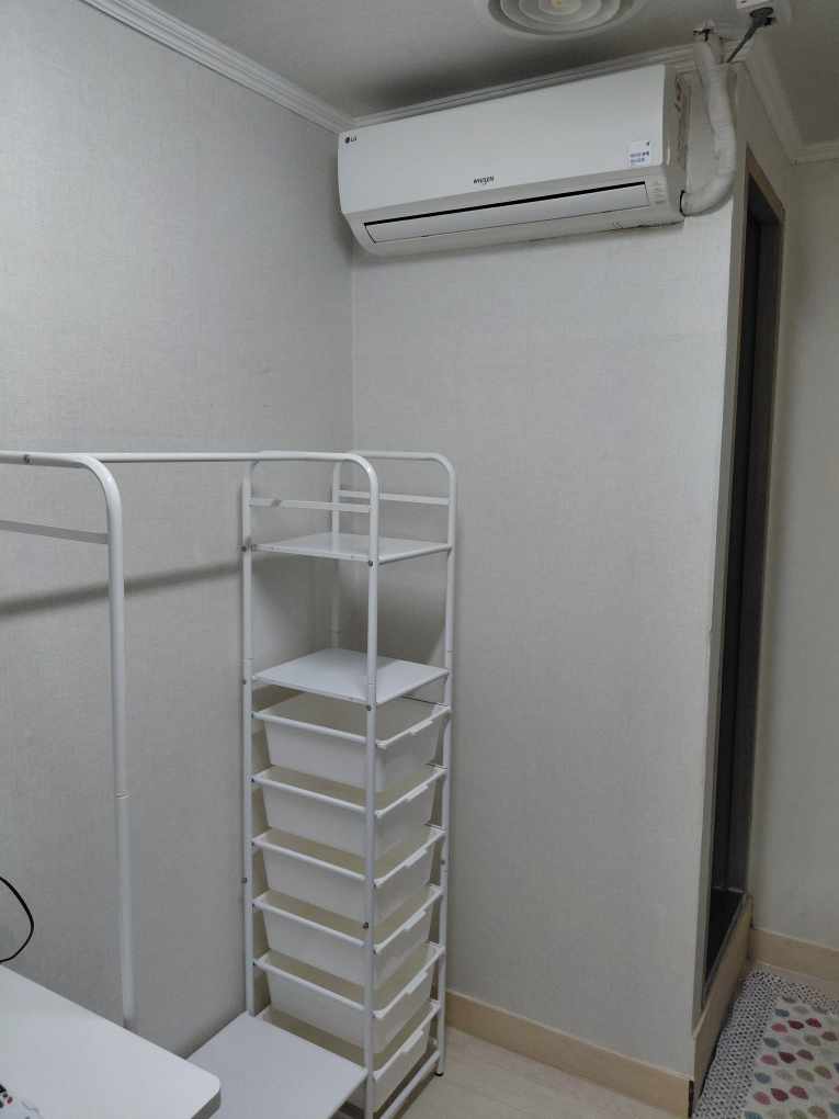 신중동역 3분거리 청결한 원룸텔 사진 2