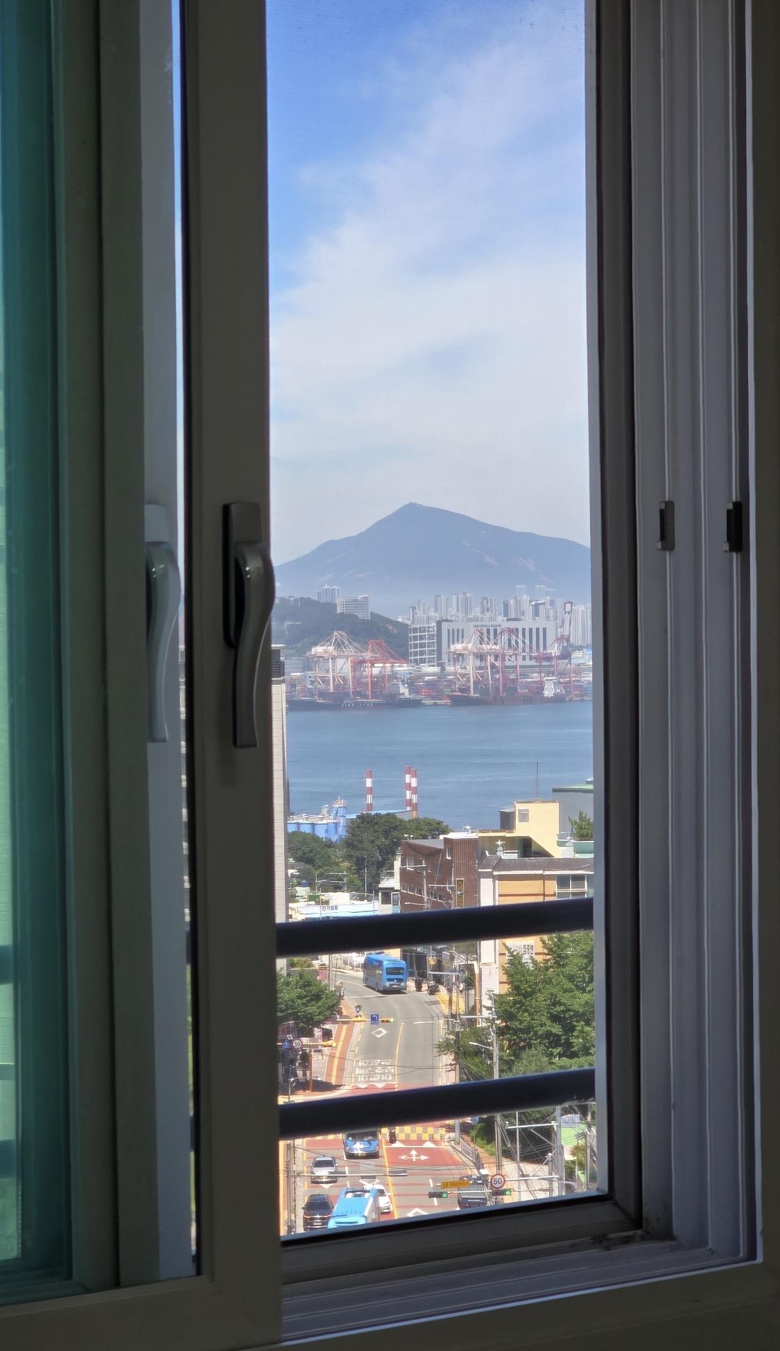 머물다 , 영도 사진 3