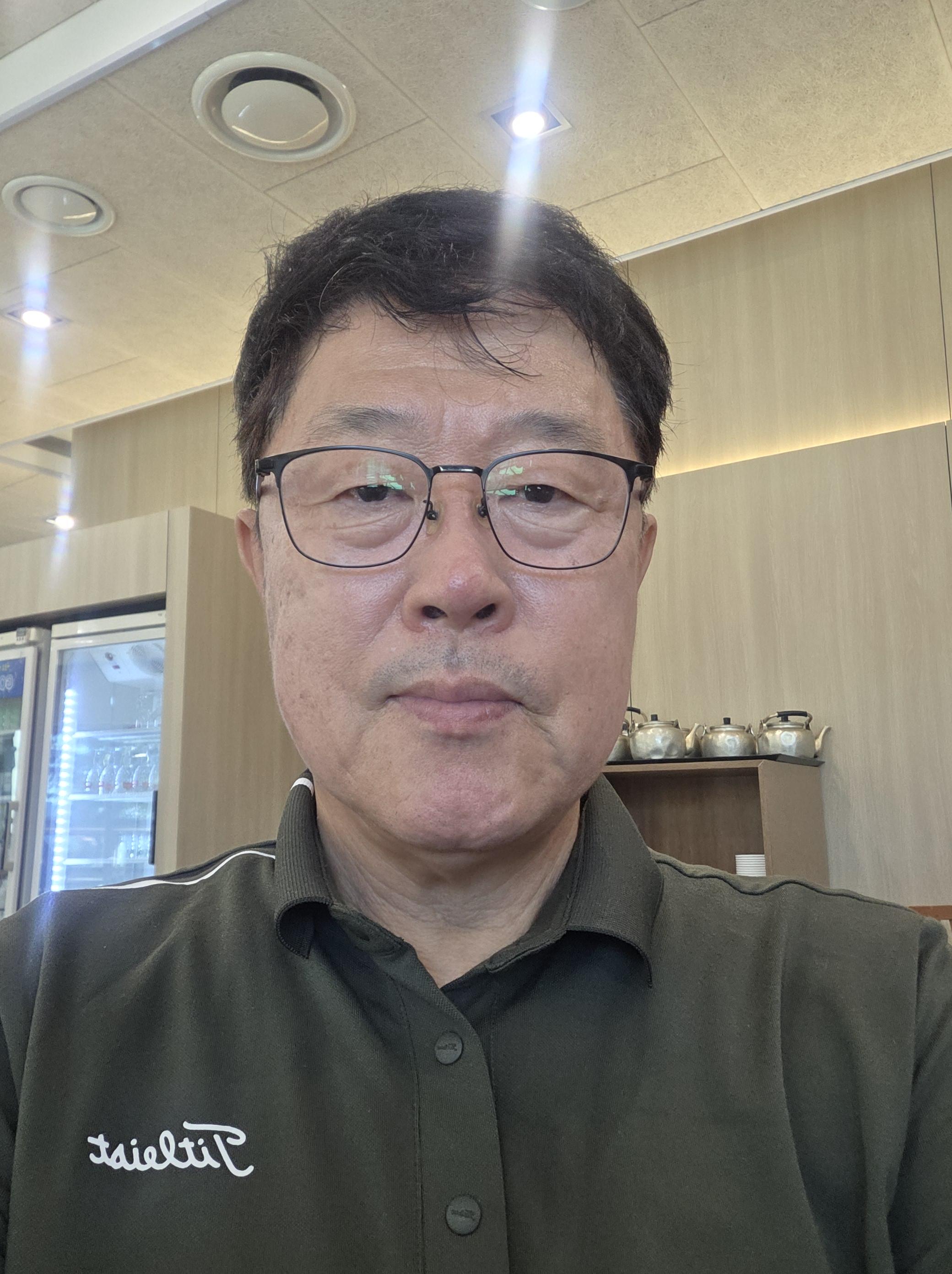 이용권 호스트
